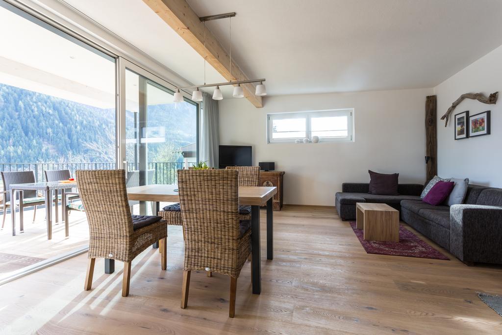 Appartement Haus Am Stein à Oetz Extérieur photo
